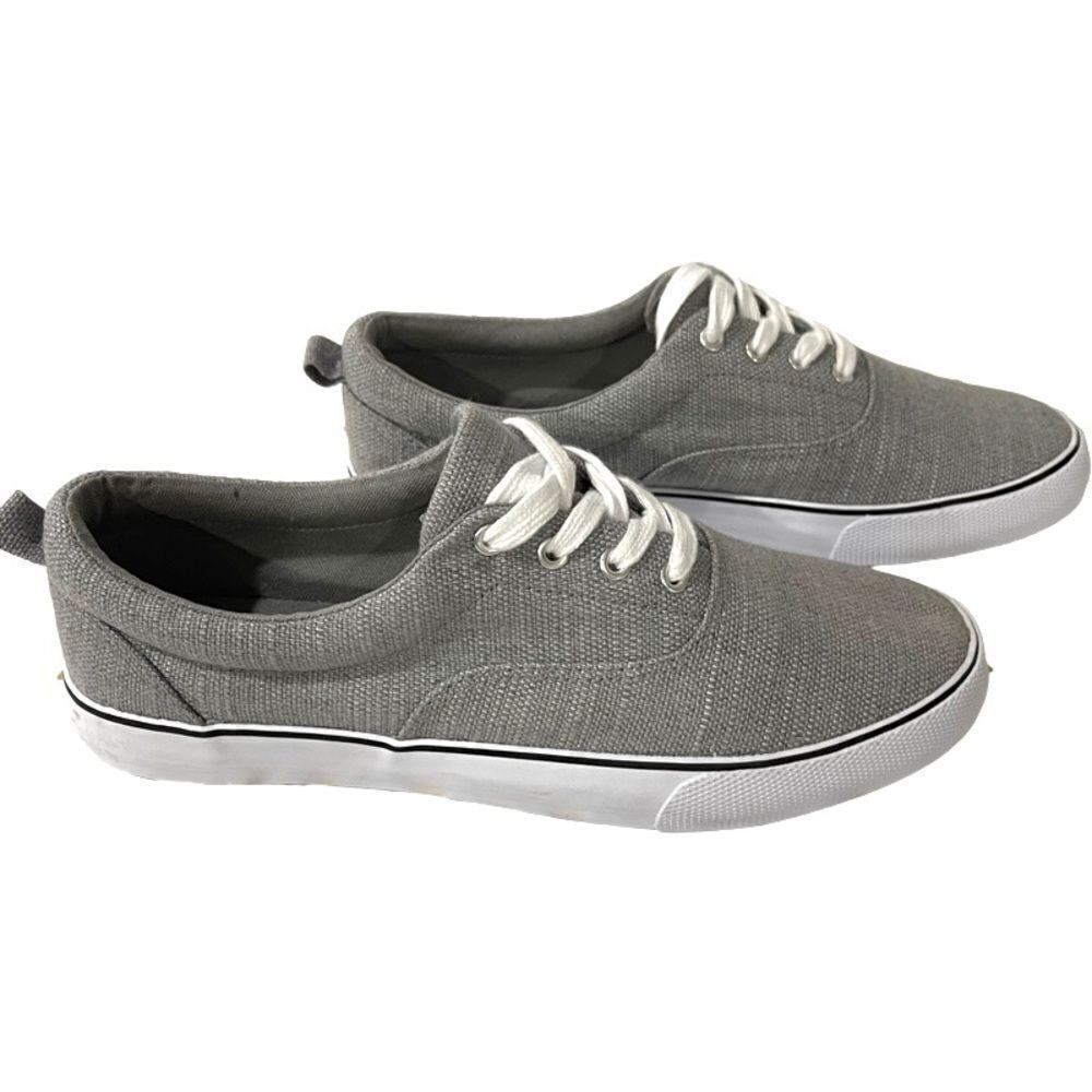 Universal Thread Molly Women’s Sneakers      - Picture 2 of 15